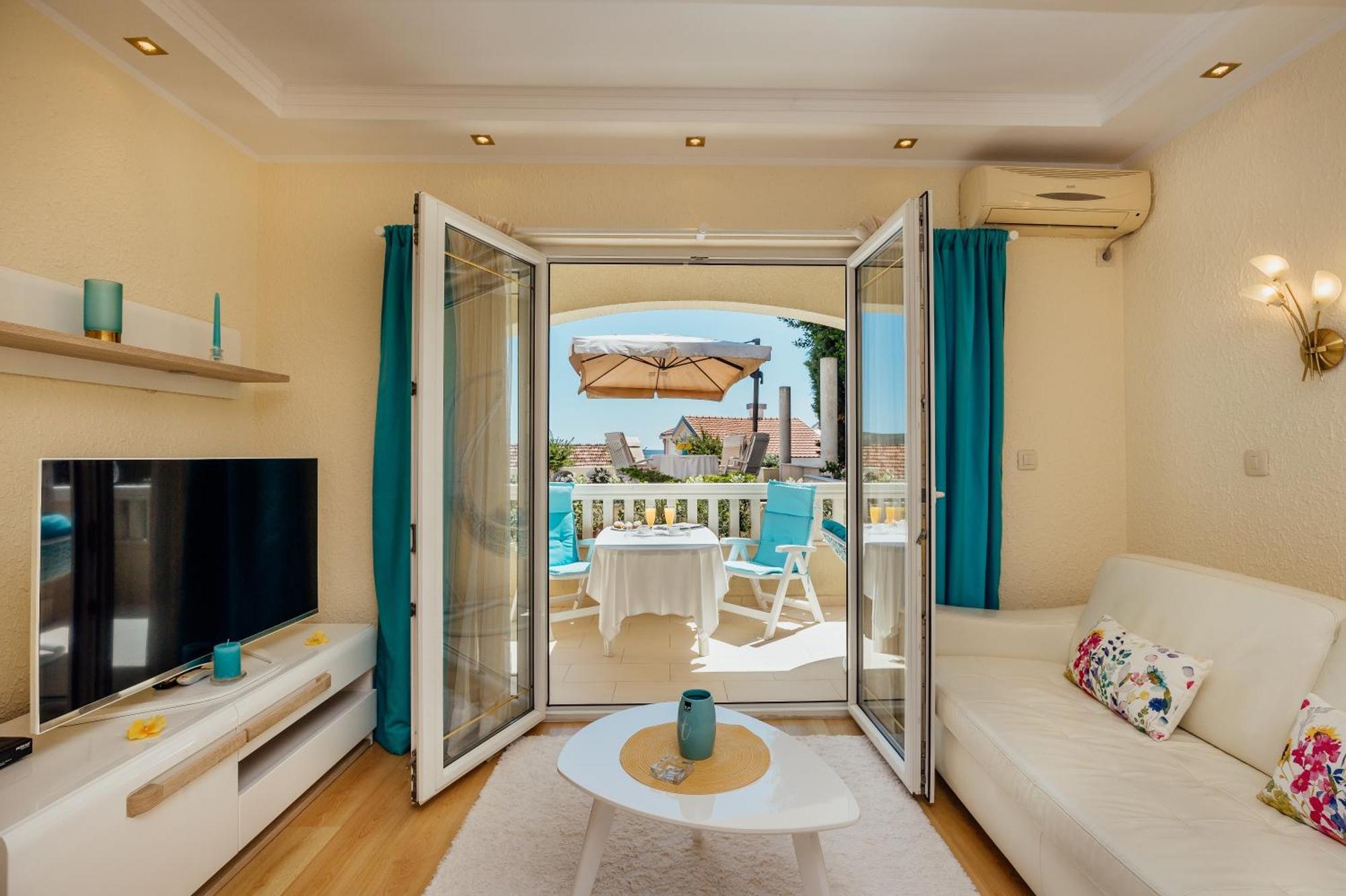 Apartments Porobic Herceg Novi Buitenkant foto