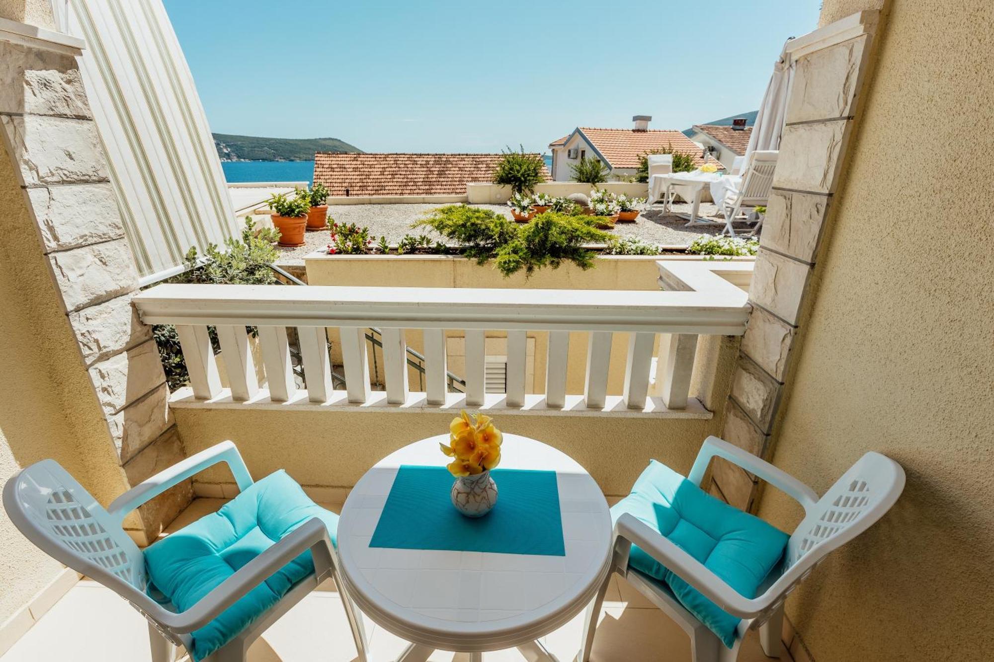 Apartments Porobic Herceg Novi Buitenkant foto