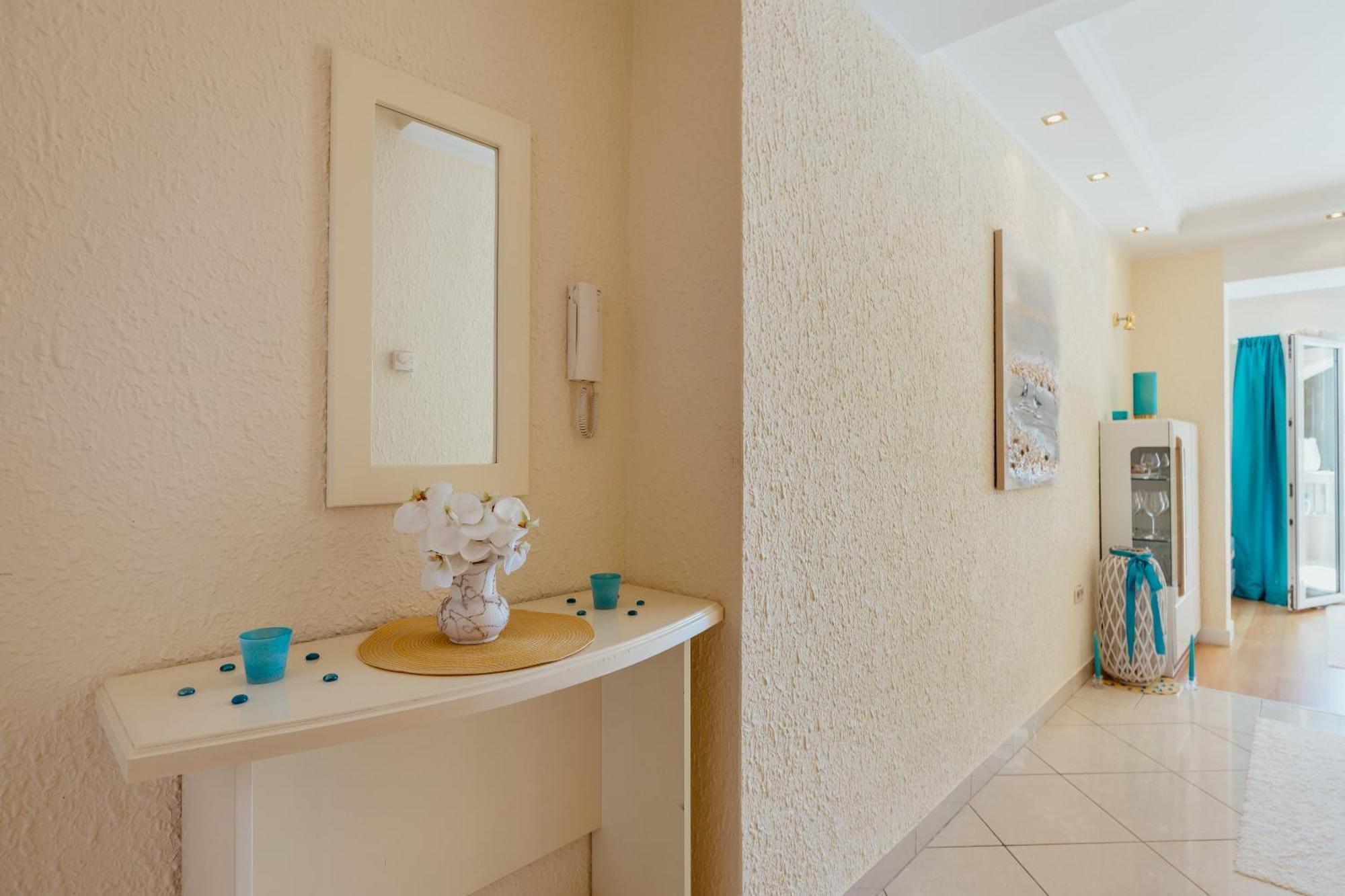 Apartments Porobic Herceg Novi Buitenkant foto