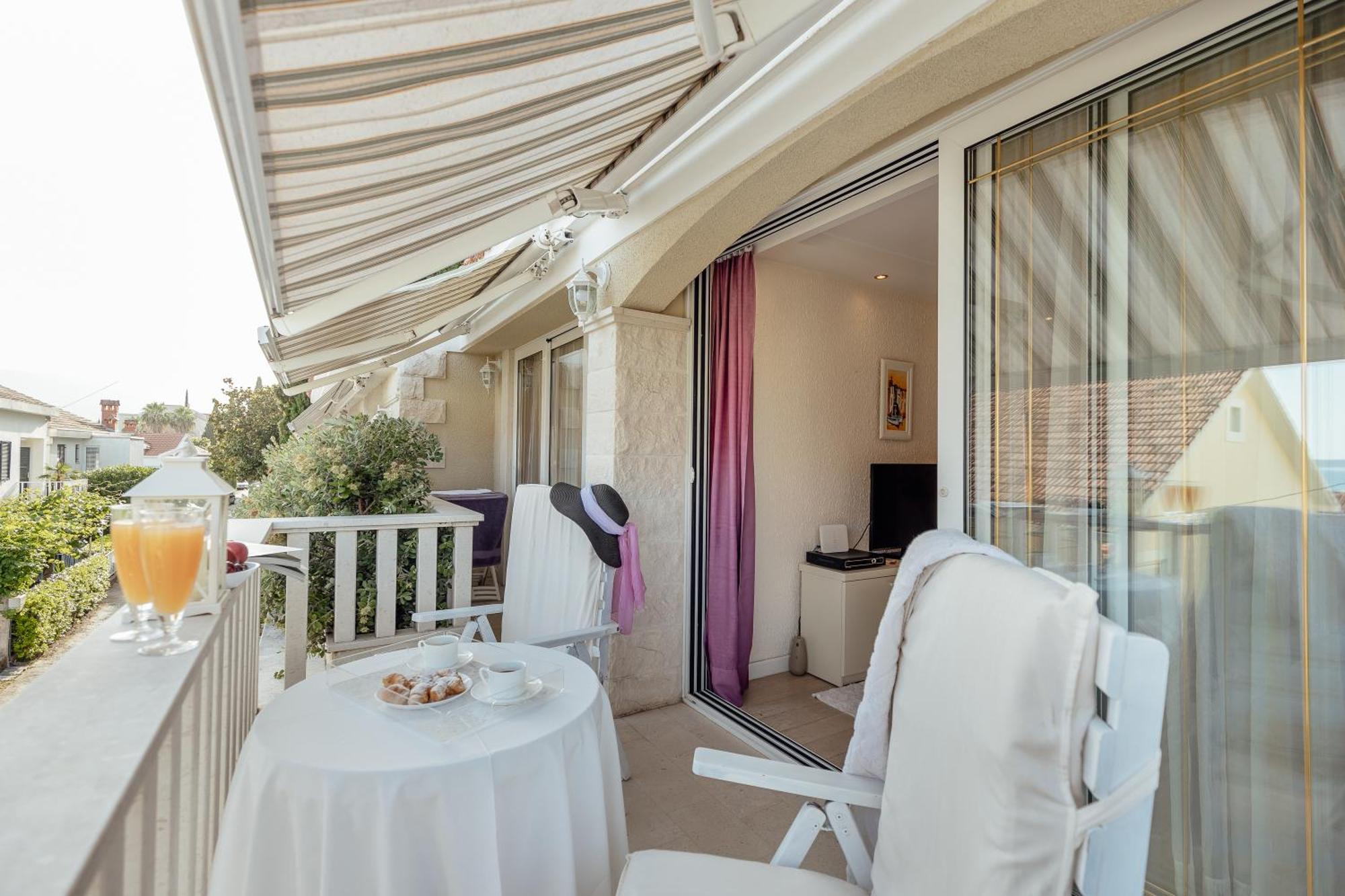 Apartments Porobic Herceg Novi Buitenkant foto