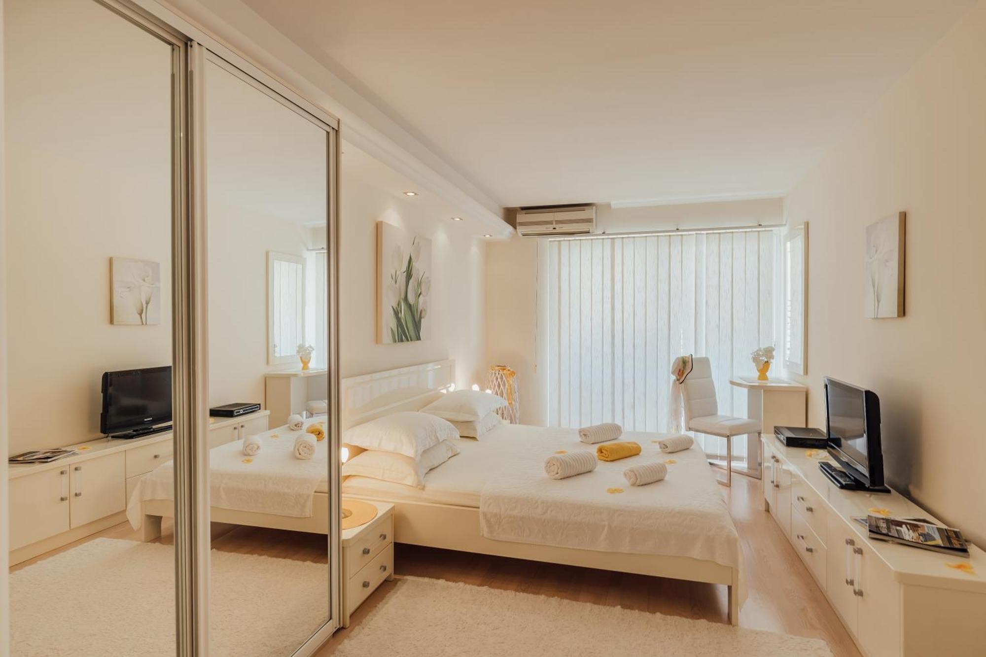 Apartments Porobic Herceg Novi Buitenkant foto