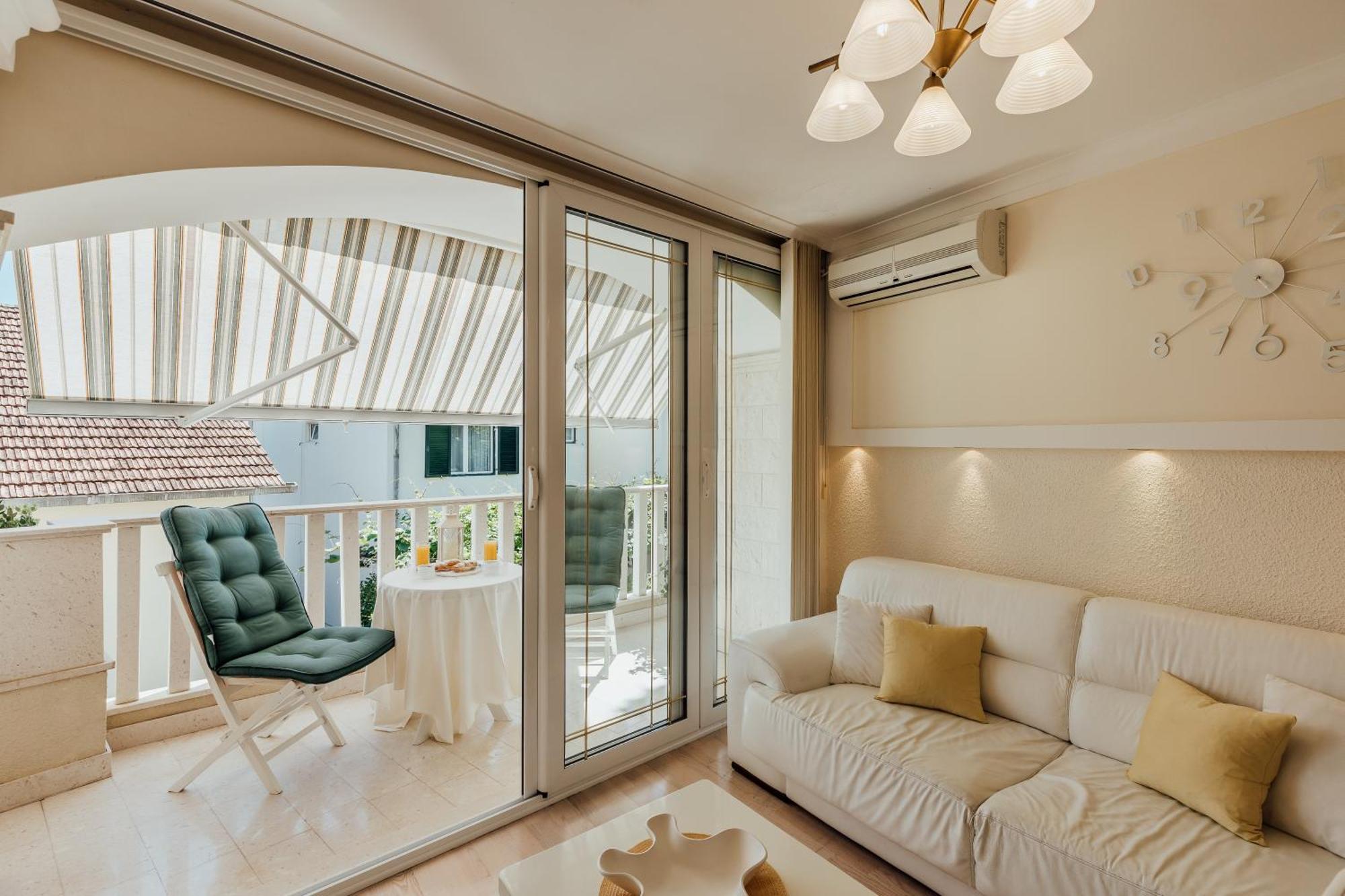 Apartments Porobic Herceg Novi Buitenkant foto