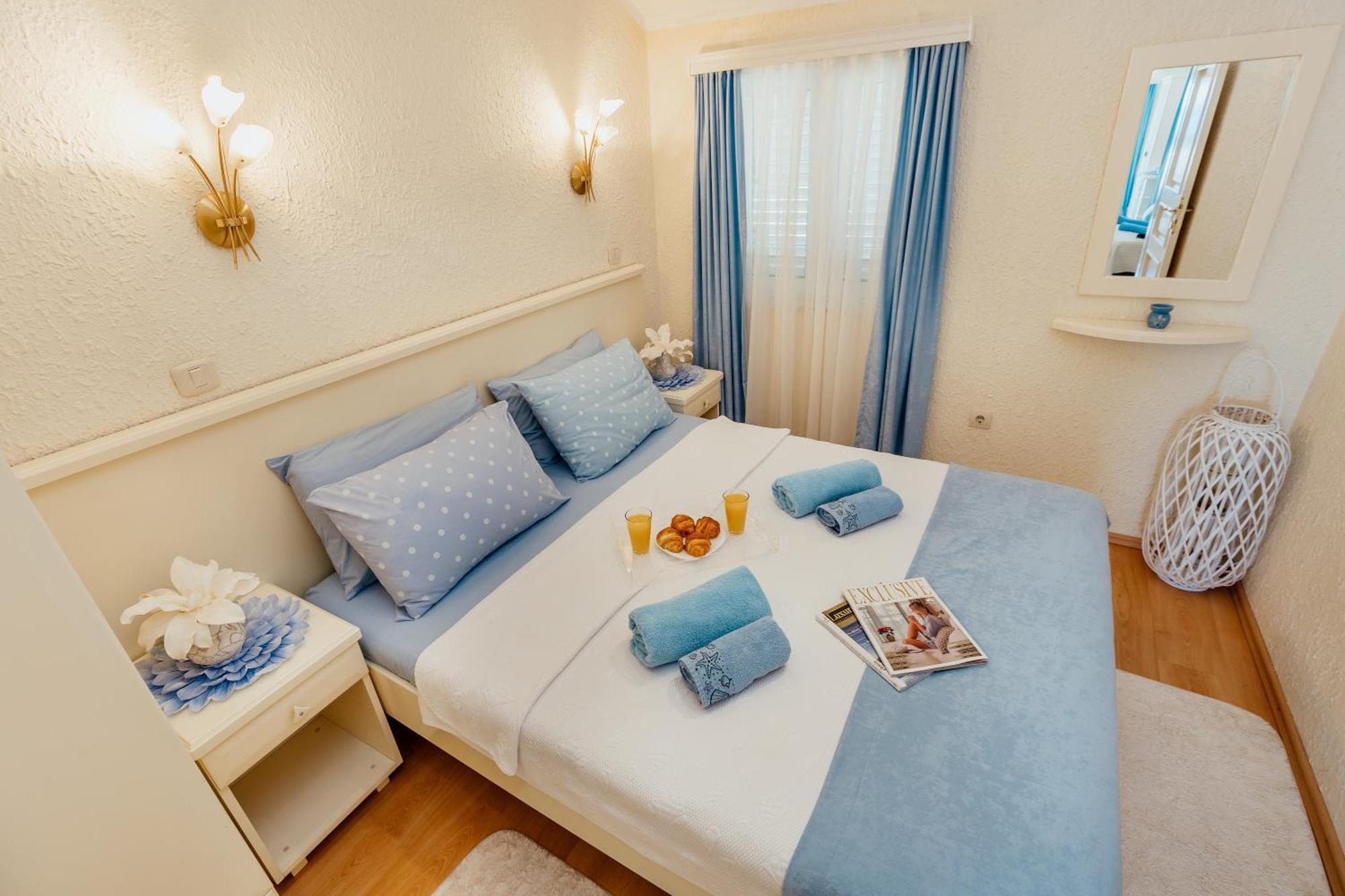 Apartments Porobic Herceg Novi Buitenkant foto