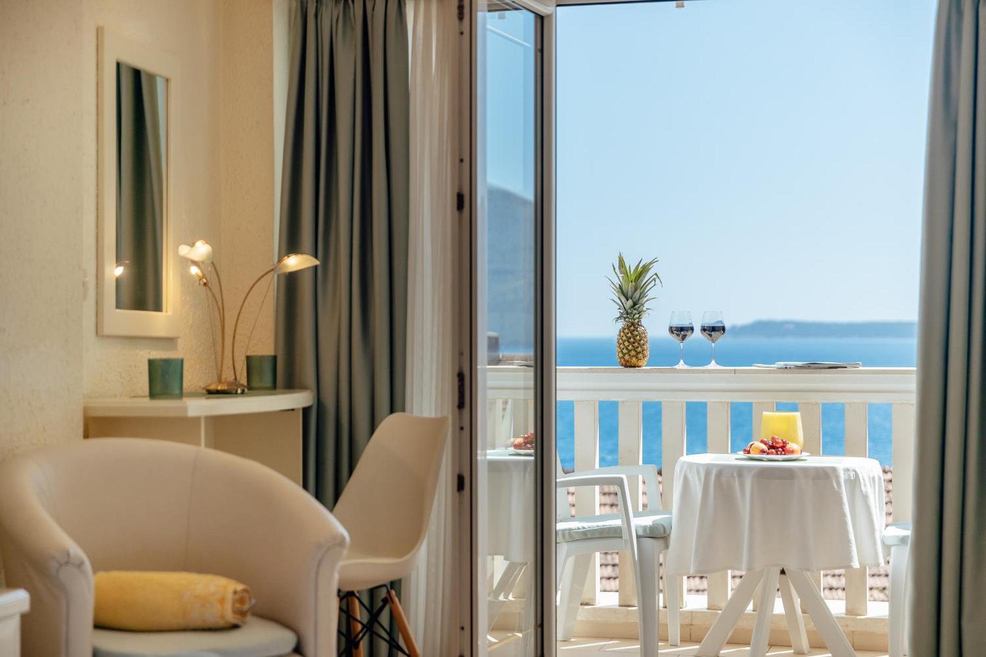 Apartments Porobic Herceg Novi Buitenkant foto