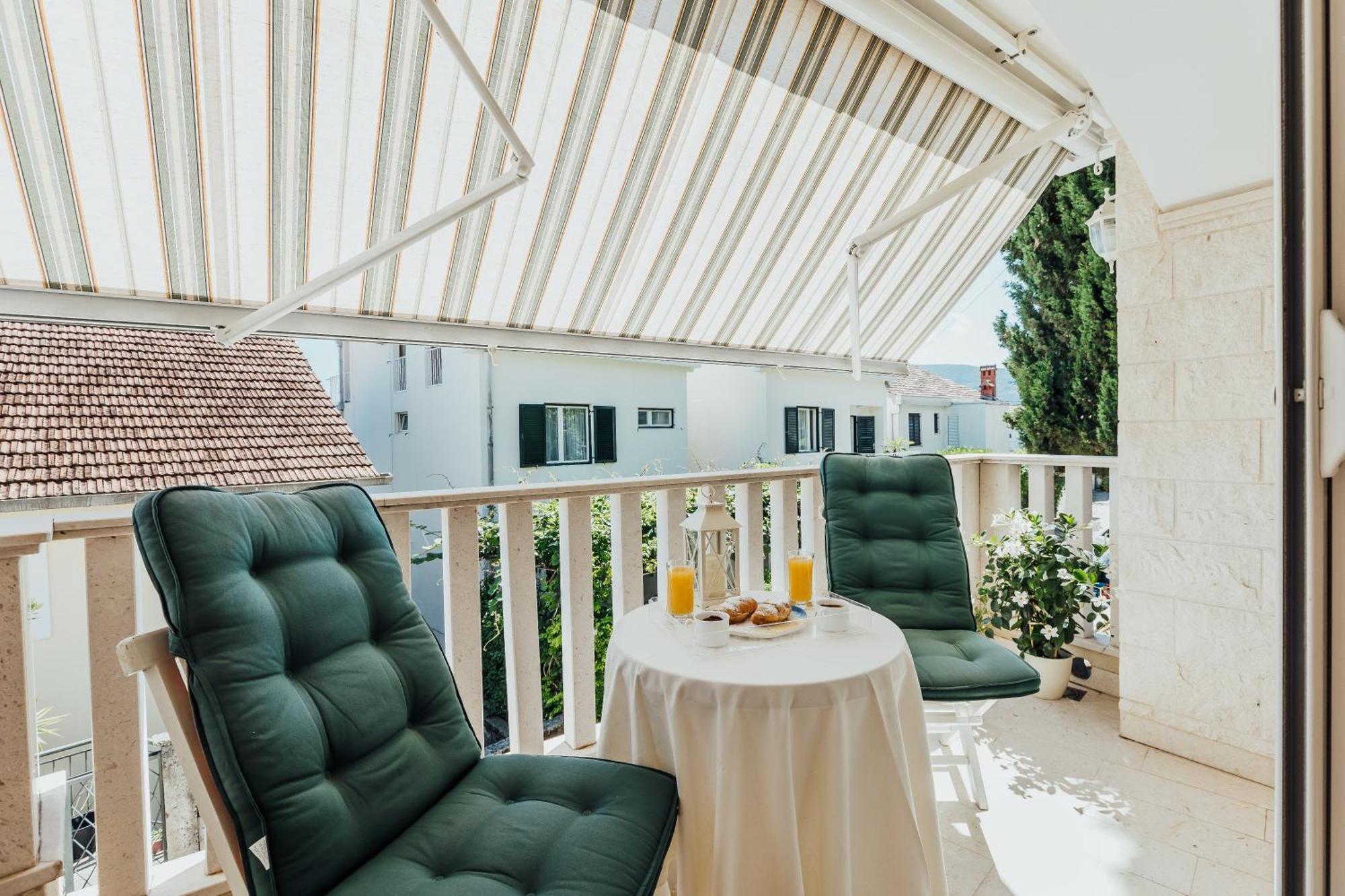 Apartments Porobic Herceg Novi Buitenkant foto